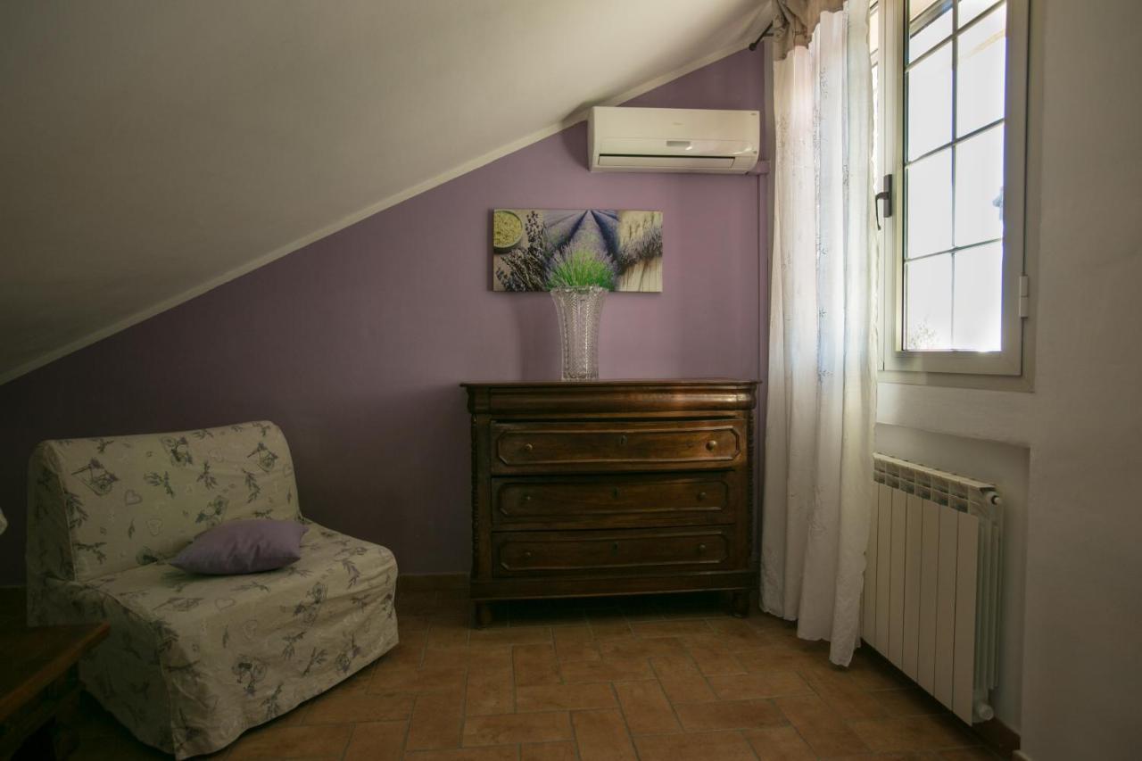 Отель Le Raganelle Oneglia Экстерьер фото